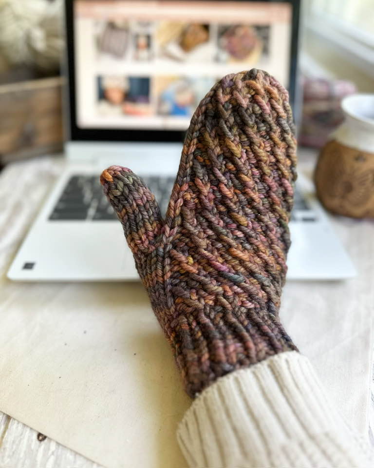 Meta Mitts Knit Pattern