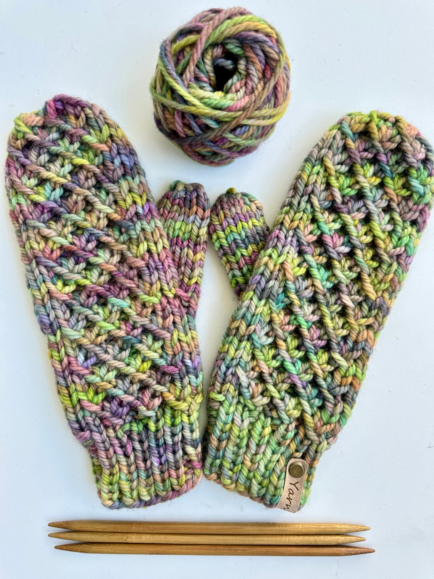 Seasons mitts knit pattern