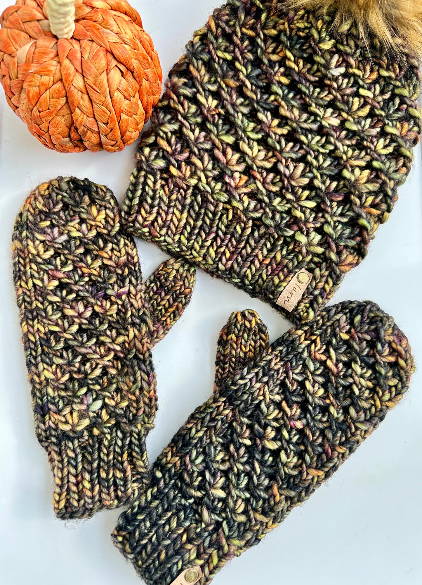 Seasons mitts knit pattern