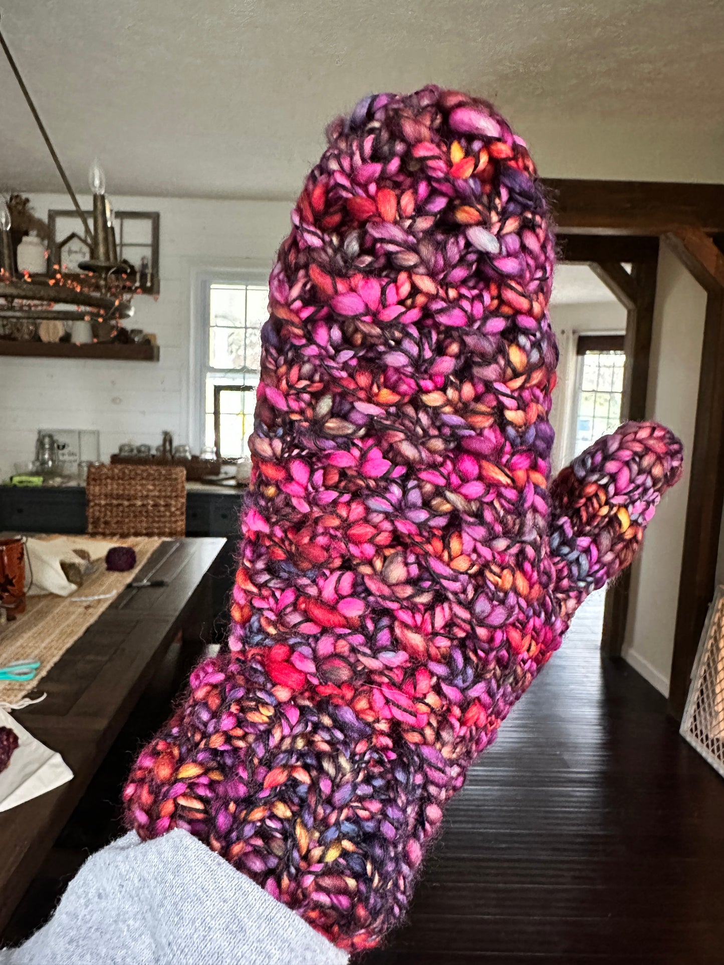 Merino wool knit hat and mitten set