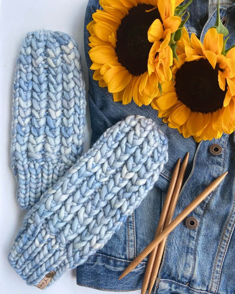 Braided Hearts Mitts Pattern