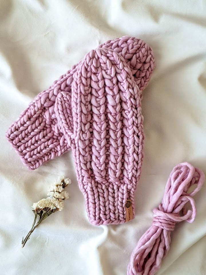 Braided Hearts Mitts Pattern