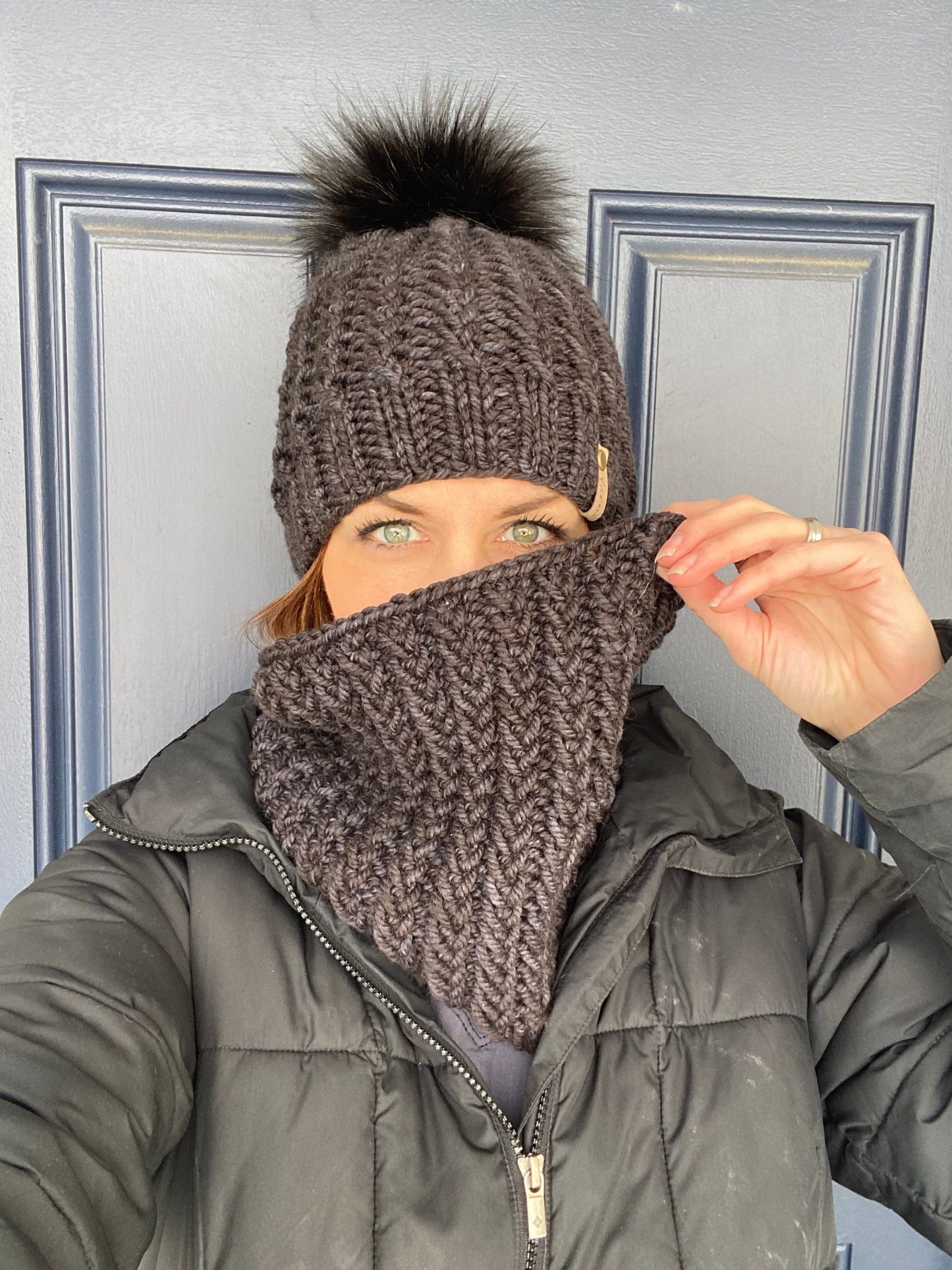 Merino wool knit cowl