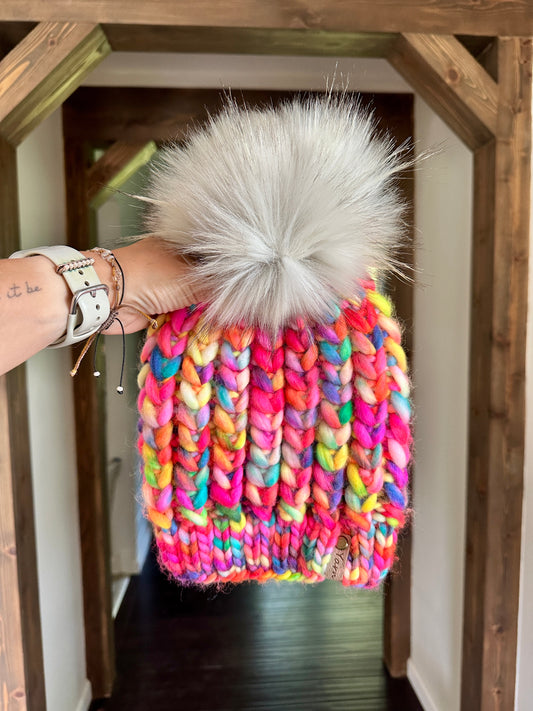 Merino wool knit hat with faux fur Pom