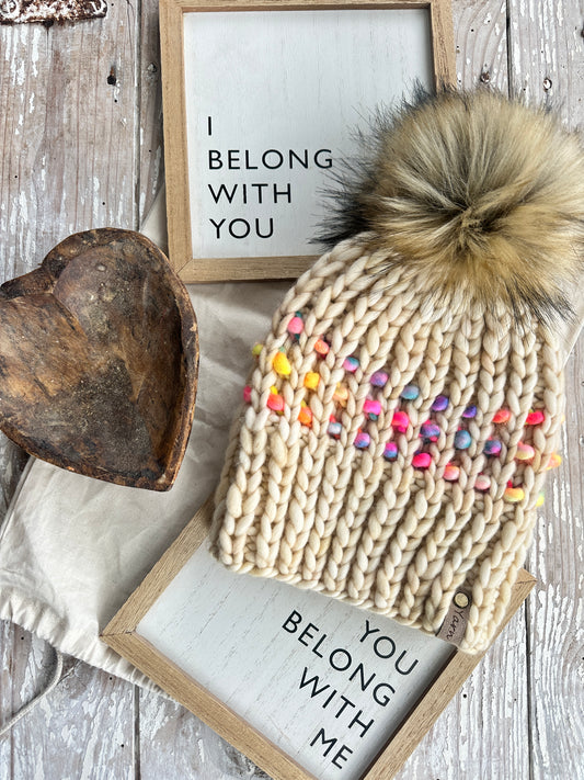 Merino wool knit hat with faux fur Pom