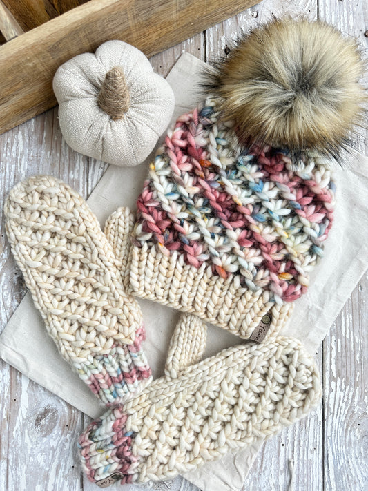 Merino wool knit hat and mitten set