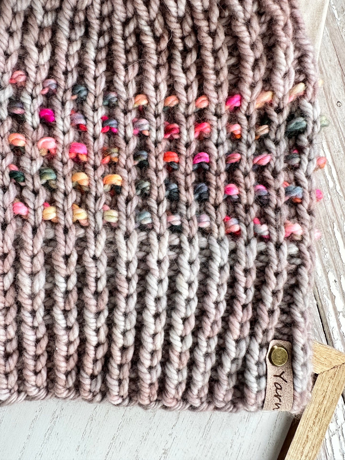 Merino wool knit hat with faux fur Pom