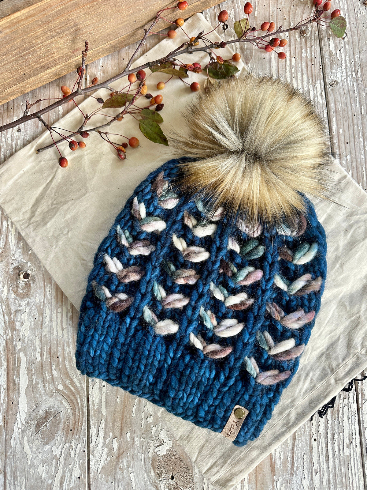 Merino wool knit hat with faux fur Pom