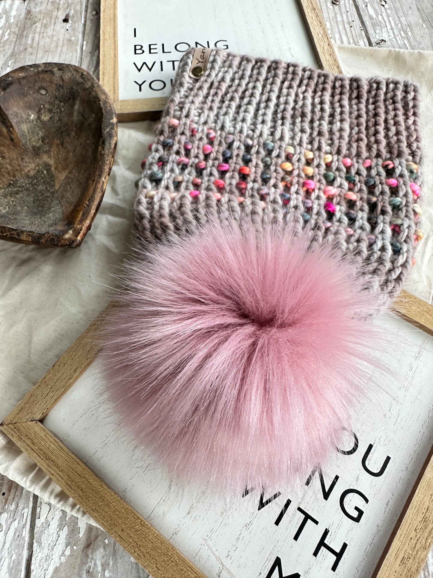 Merino wool knit hat with faux fur Pom