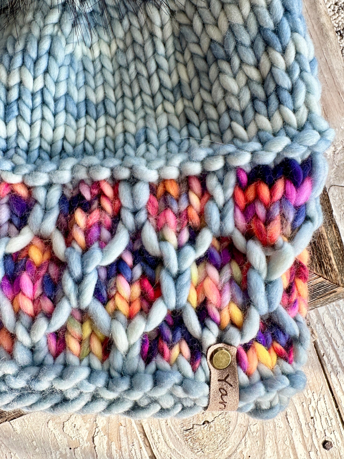 Merino wool knit hat with faux fur Pom