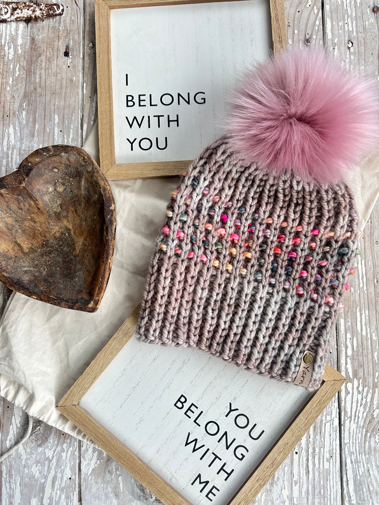 Merino wool knit hat with faux fur Pom